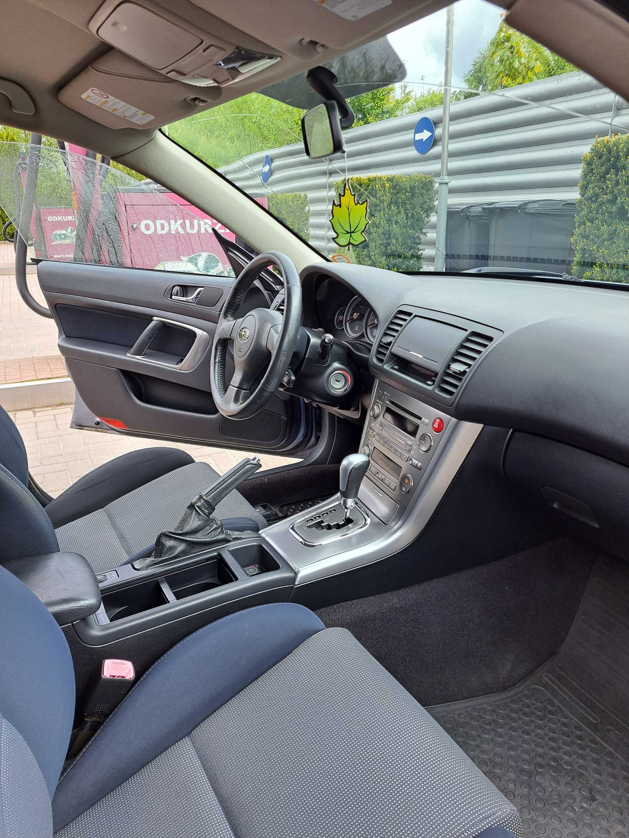 Subaru Legacy IV