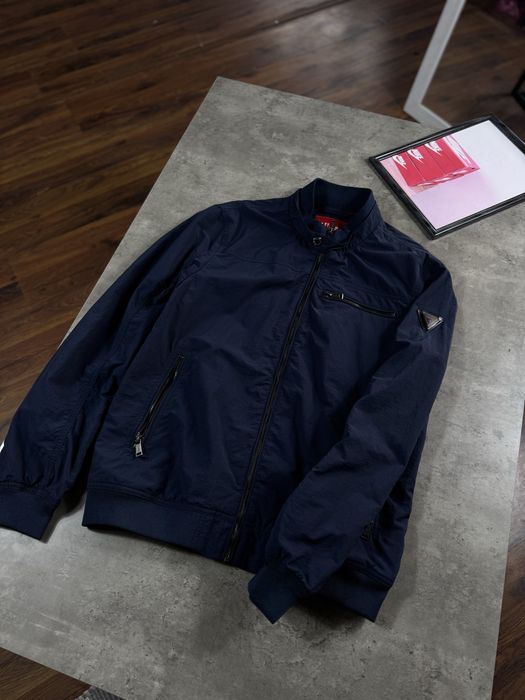 Вітровка Guess M