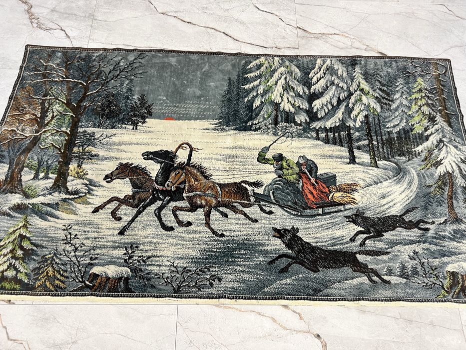 Антикварний килим гобелен "тройка і вовки"
