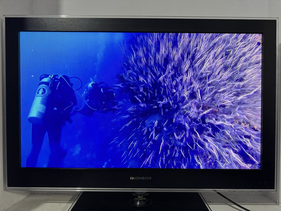 LED телевизор THOMSON 32 дюйма/ Запорожье