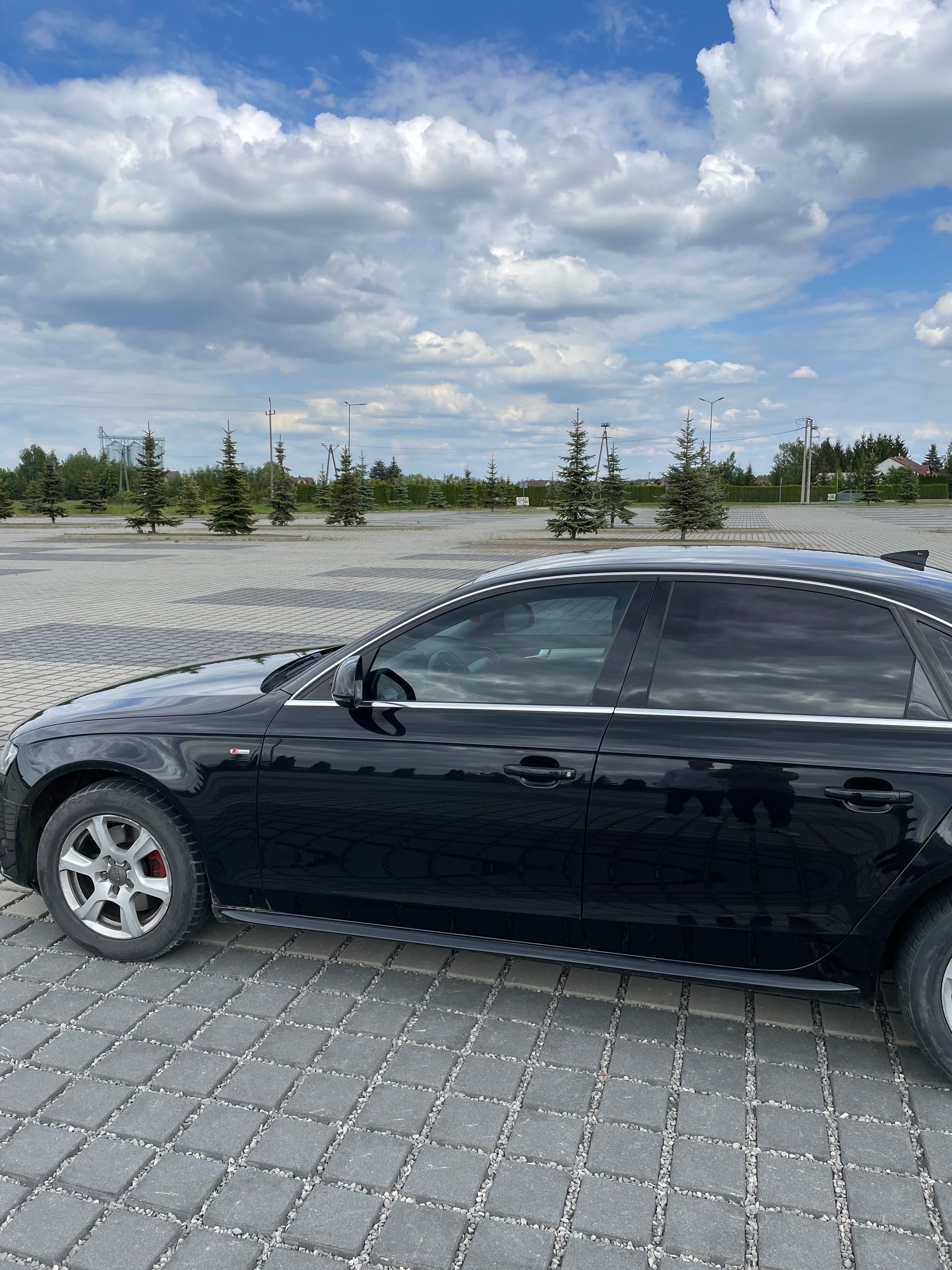 Sprzedam Audi A4B8 2.0 TDI