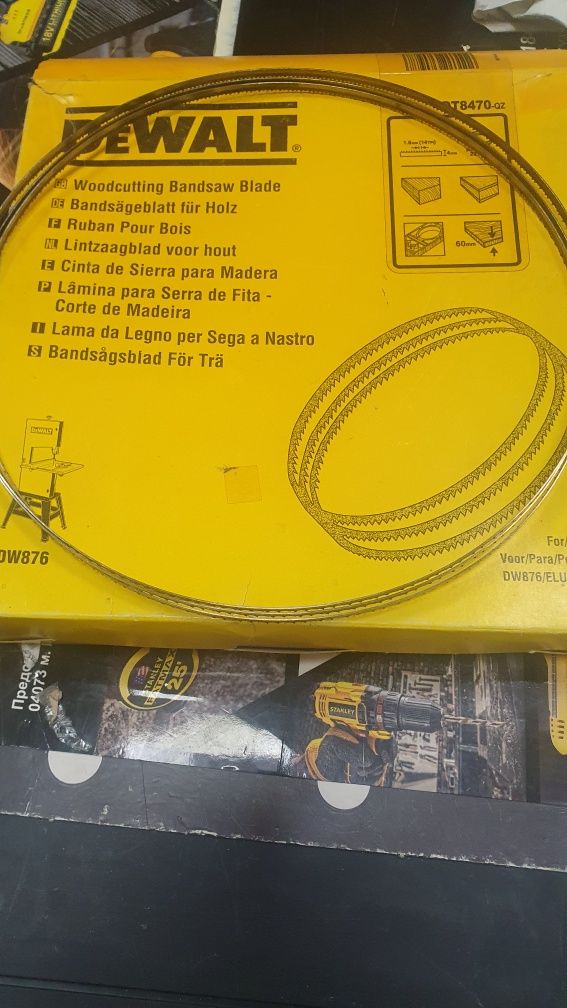 DeWALT DT8470 Полотно пильне для деревини 2215х4х0,6мм