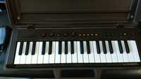 Yamaha PS2 Vintage Keyboard z roku 1980