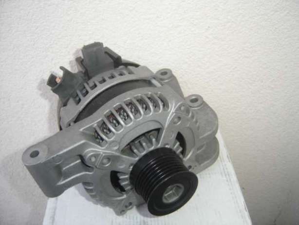 Alternator FORD FOCUS C-MAX 1.8 2.0 Volvo V50 S40 C30 BENZYNA W-wa