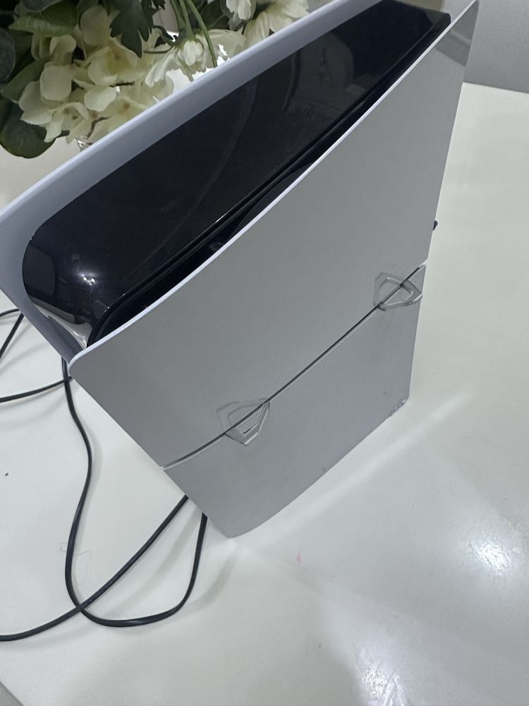 Playstation 5 em otimo estado sem caixa 1TB