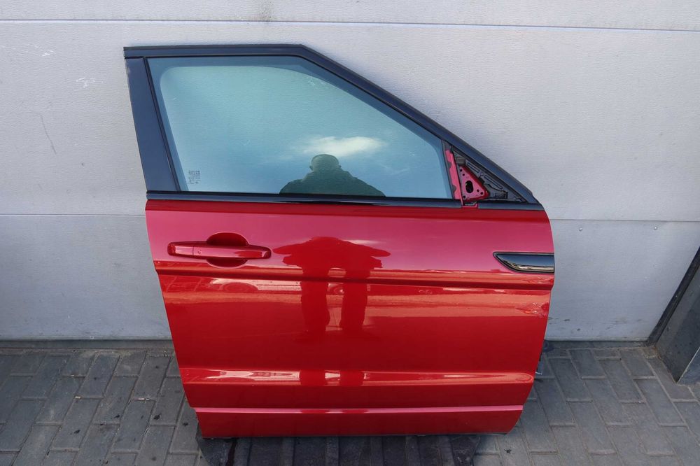 Дверь двері левая правая RANGE ROVER EVOQUE L538 L551