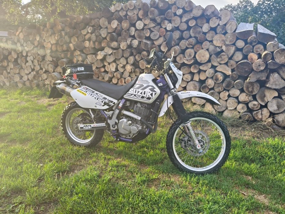 Suzuki Dr 650 se
