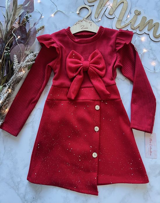 Sukienka na swięta dla dziewczynki czerwona z kokardą elegancka nowa