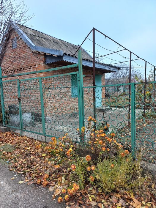 Продам дачу с/т  Металлург2