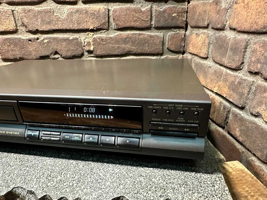 Odtwarzacz CD Technics SL-PG 360 A