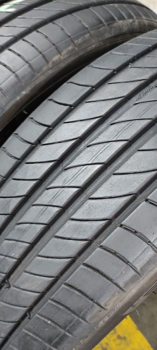 Pneus 195/60/17 Michelin semi novos