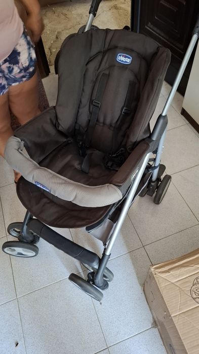 Trio chicco com capa de chuva como novo