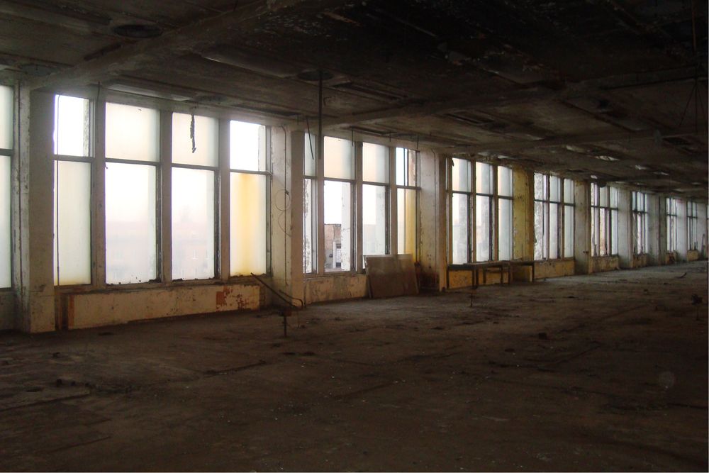 Оренда /партнерсво 2000 метрів унікального простору на пр. Маяковськог