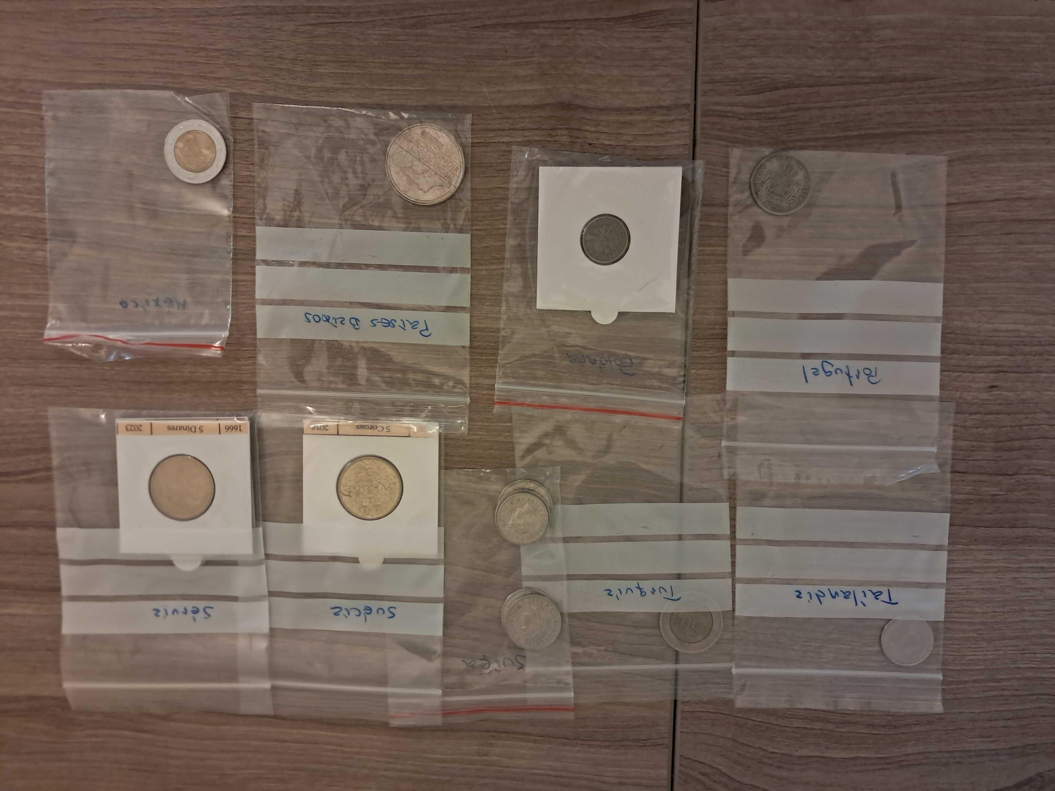 Lote de várias moedas