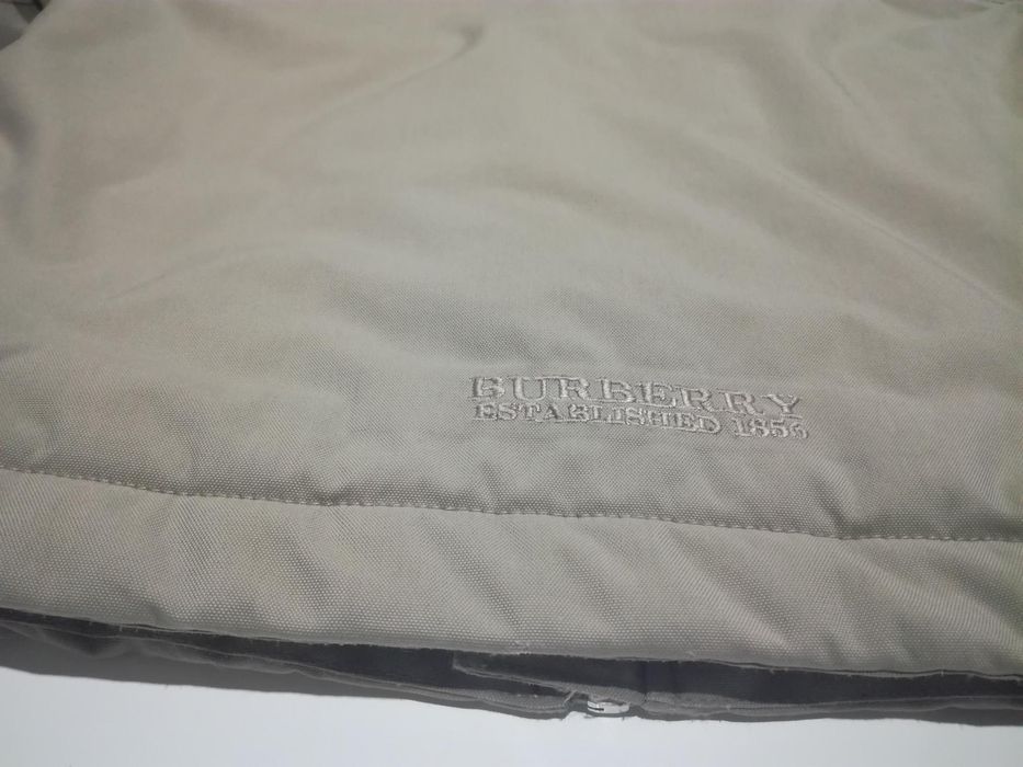 Casaco Burberry - 8 anos