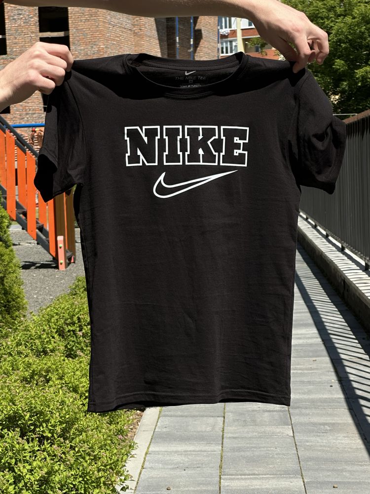 Чоловіча футболка Nike Sportswear Wintage