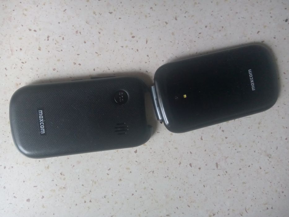 Telefon Maxcom mm826 uszkodzony dla kolekcji