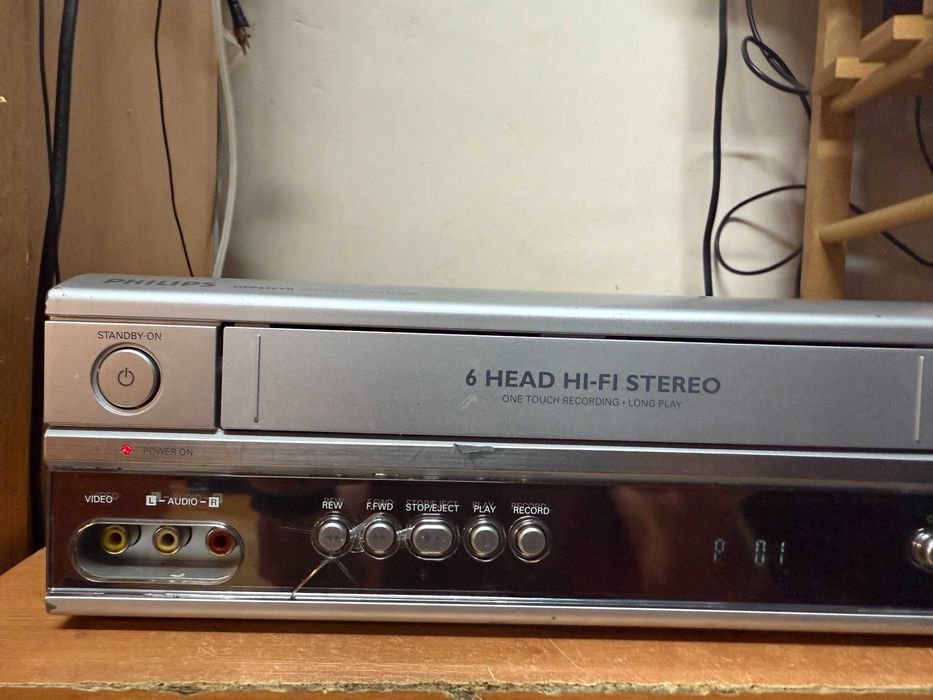 Magnetowid VHS Philips DVP620VR  VHS/DVD Combo hi-fi stereo