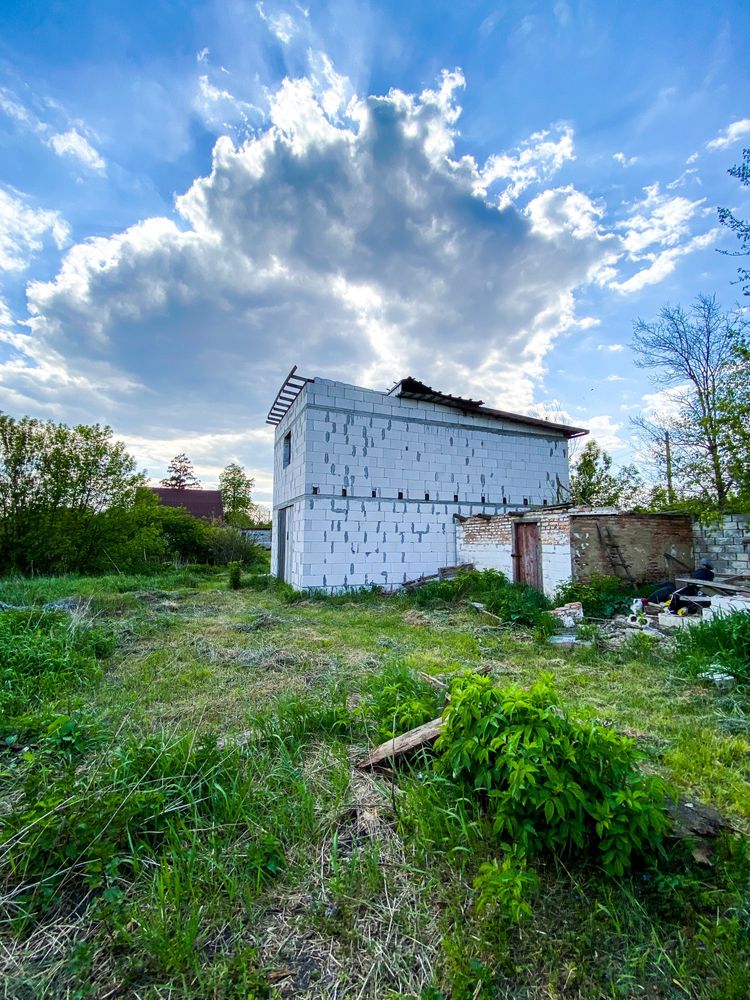 Продам ділянку з будинком, с. Пінчуки