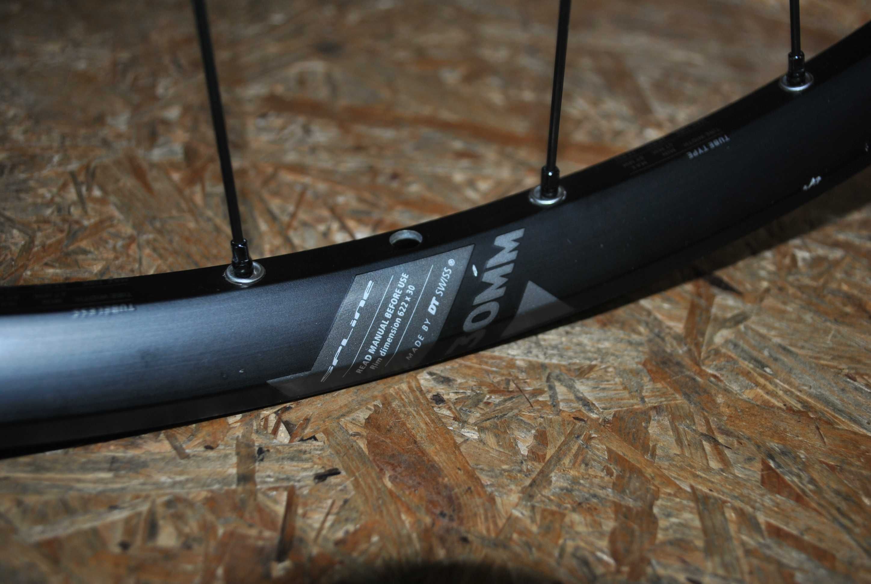 Koło 29" DT Swiss M1900 tył centerlock Spline 622x30 E bike MTB