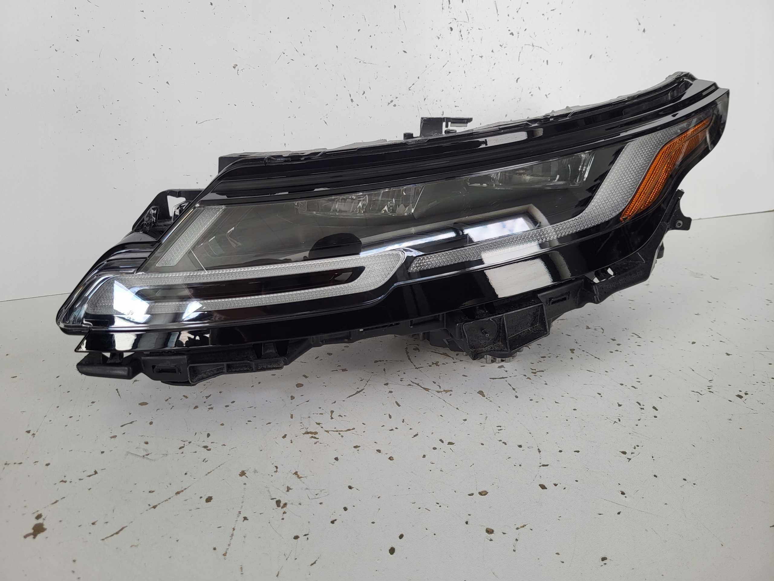Фары передние правая левая Range Rover Evoque L551 R-Dynamic рест/до