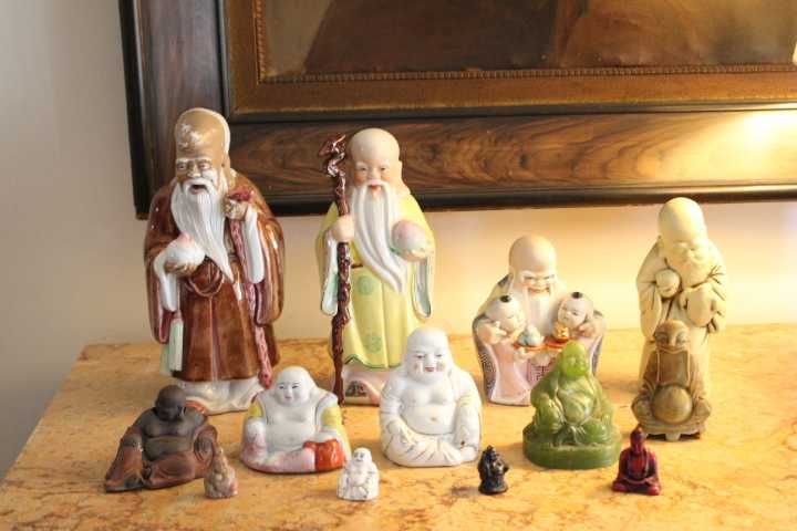 Diferentes Deuses em vários materiais . Preços de 50€ a 14€