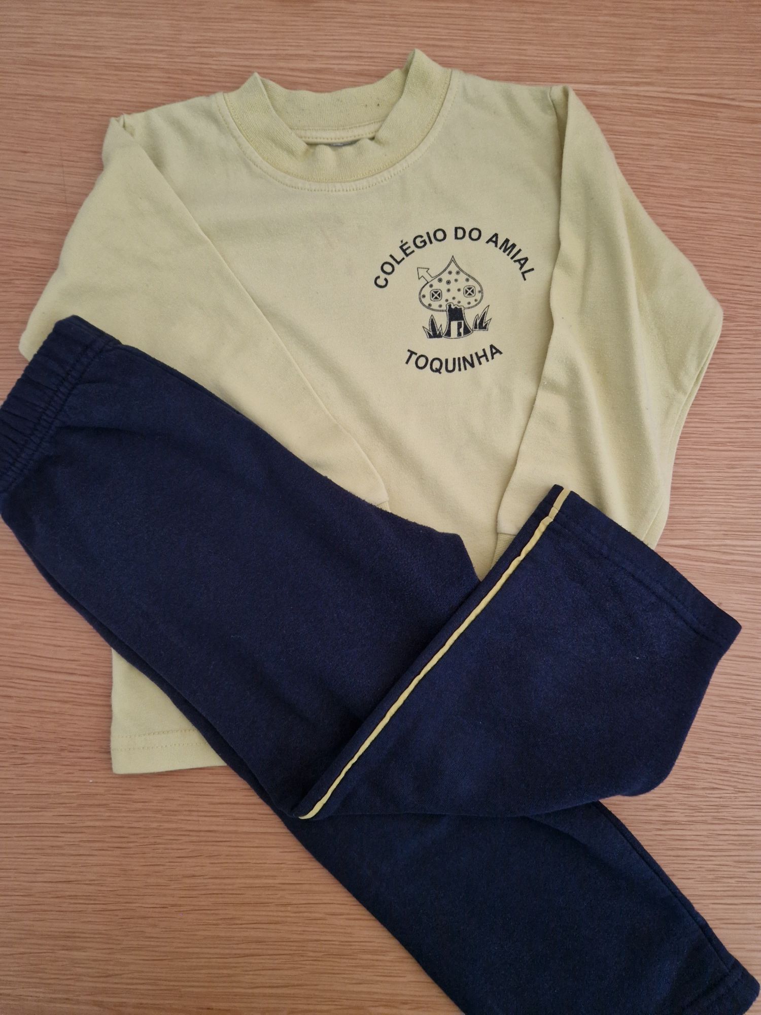 Uniforme farda colégio Amial