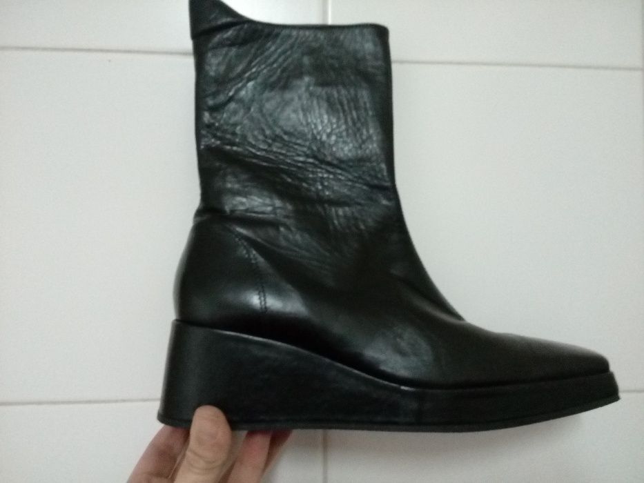 Botas Couro novas Hera tam 36