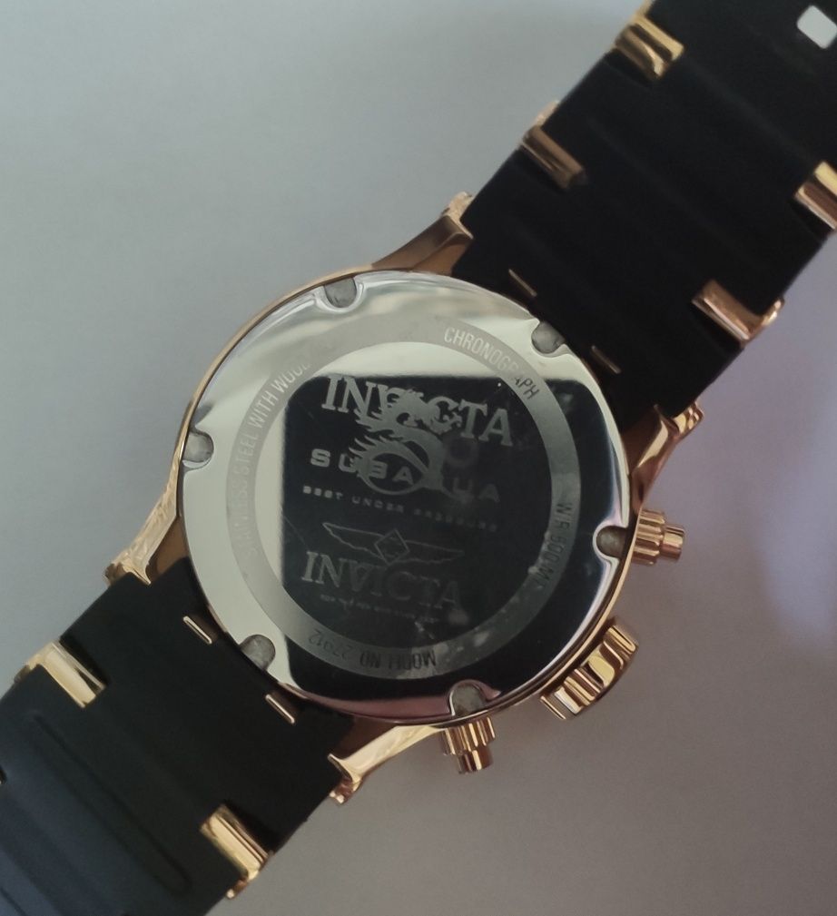 Американские мужские кварцевые часы Invicta Subadua 27912