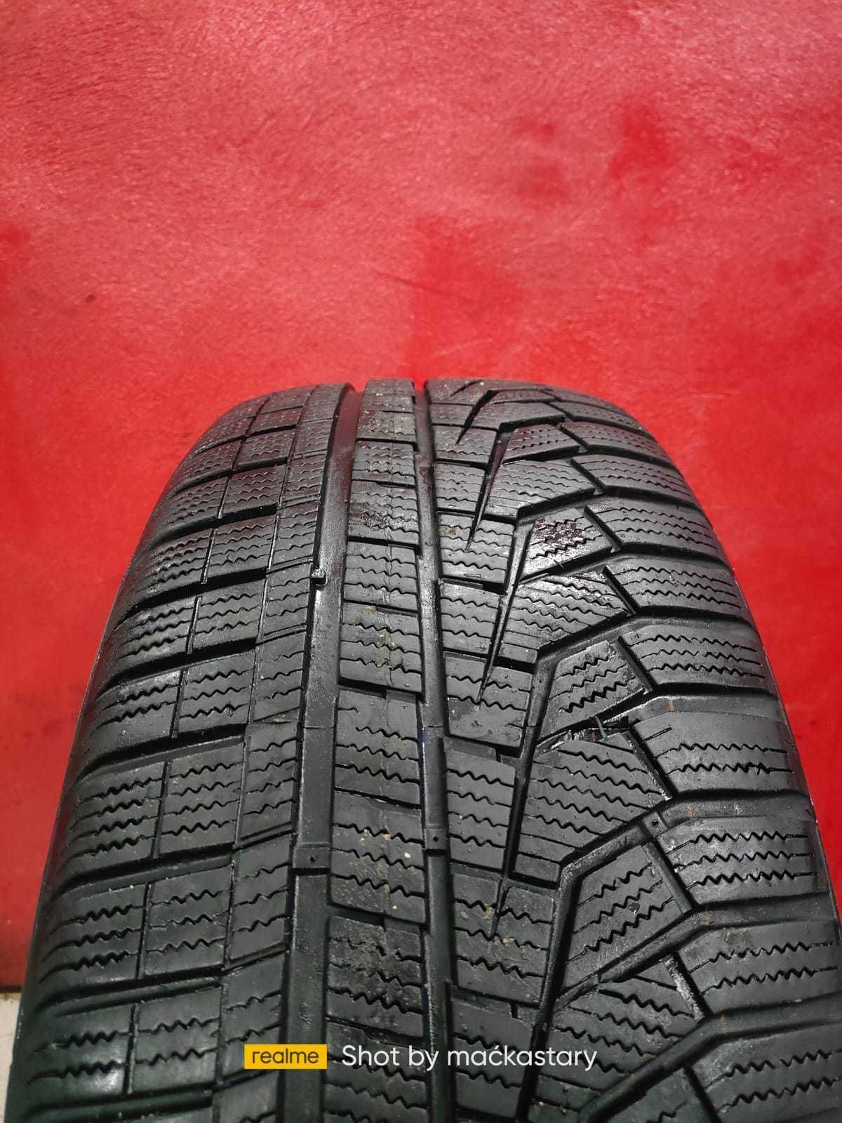 Opona 235/55/19 hankook winter i*cept evo2