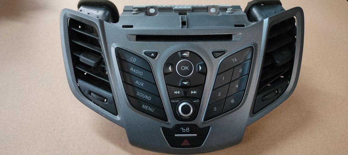Radio panel wyświetlacz Ford Fiesta mk7