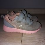 Adidaski Martes 27