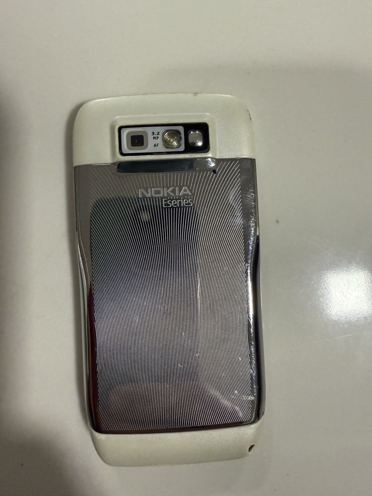 Nokia eseries usado