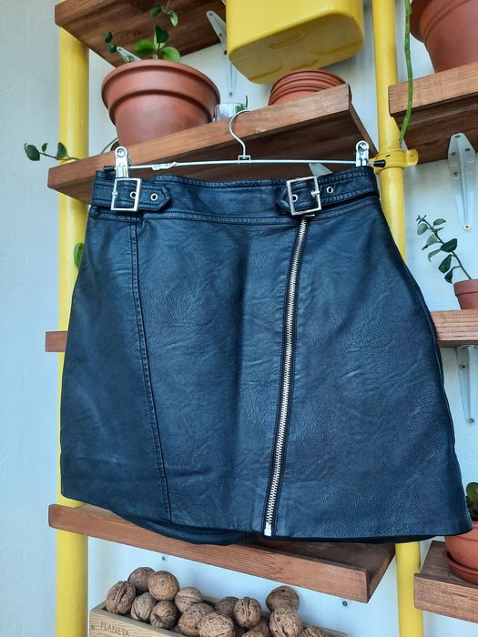 Міні спідниця з еко шкіри. ТОР Shop 36 S