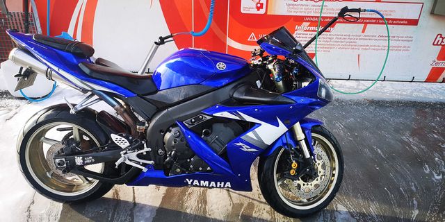 YAMAHA R1 RN12 - Salon PL