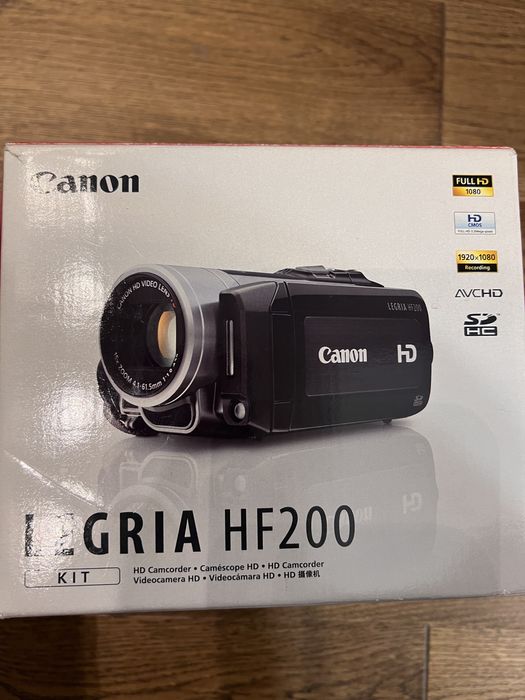 CANON LEGRIA HF 200 kamera