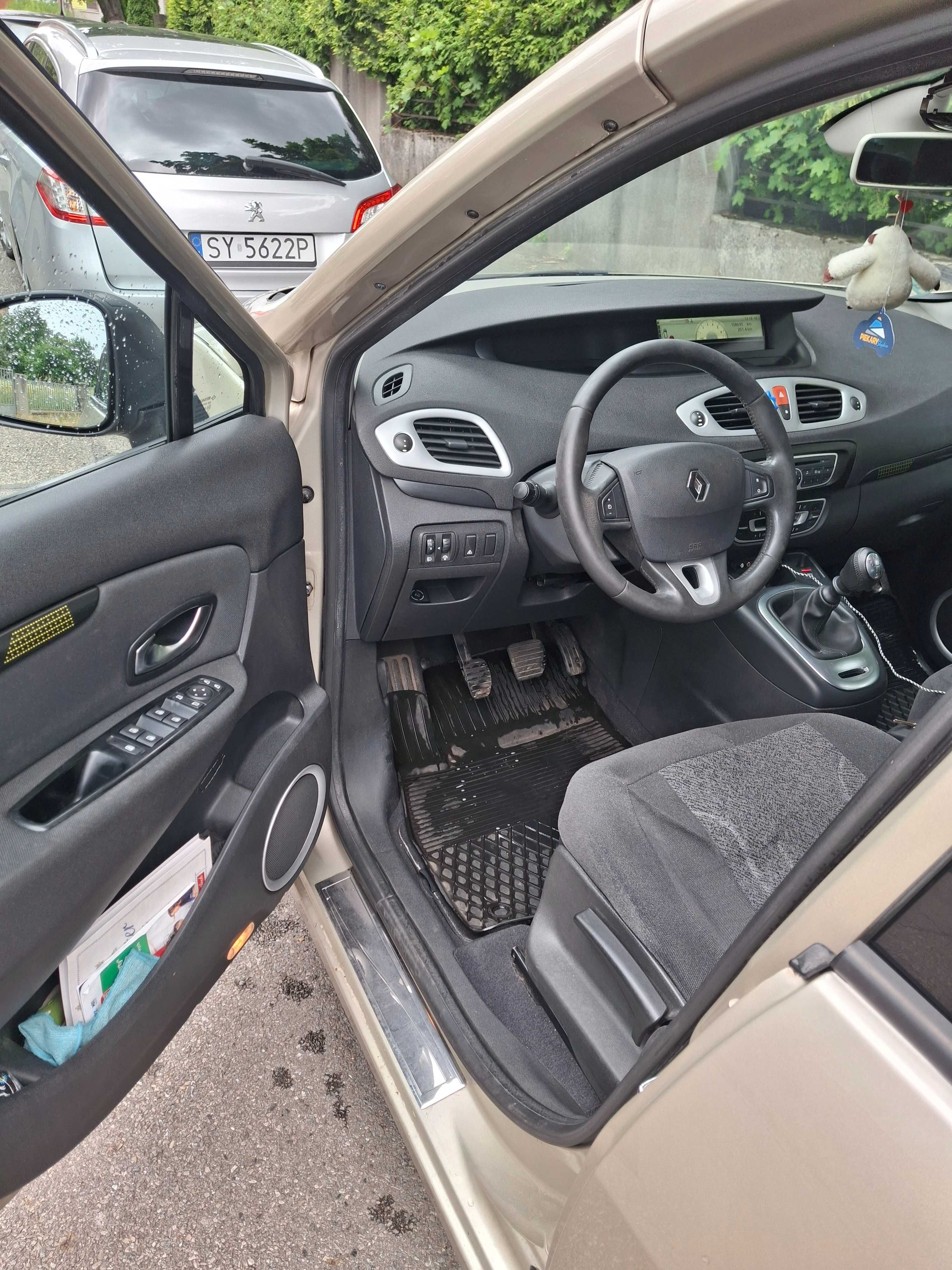 Renault SCENIC 1.4