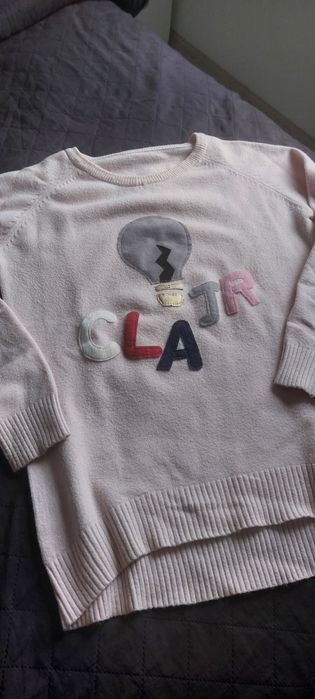 Sweter sweterek pudrowy róż z aplikacją