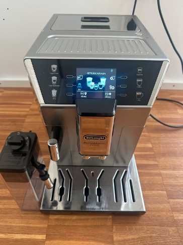 De‘Longhi PrimaDonna Class Ekspres do kawy