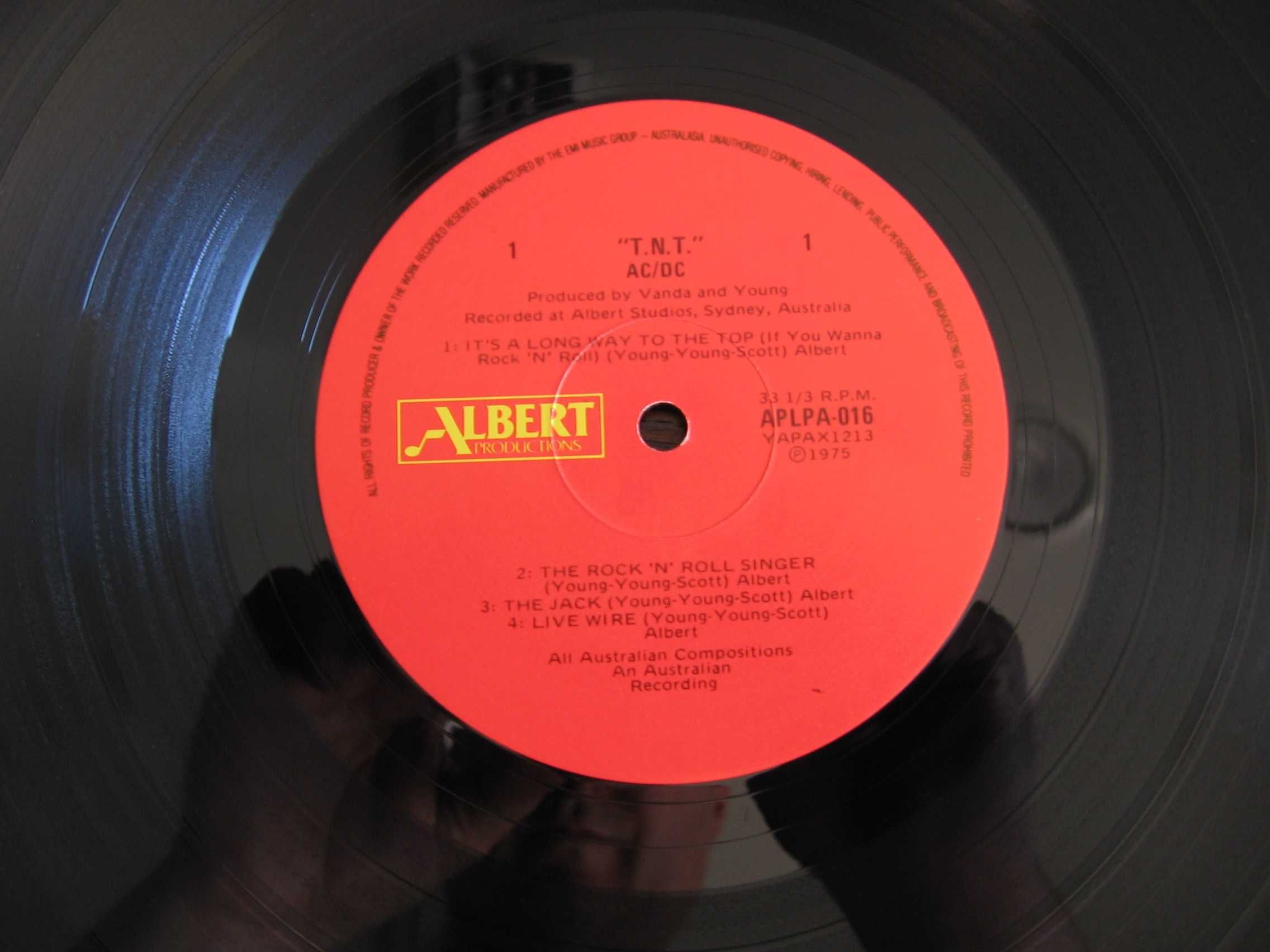 AC/DC TNT 1975 - Australian  1987
