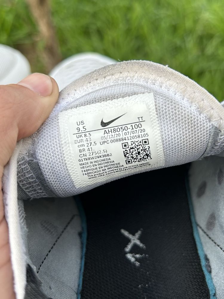 Nike Air Max 270 (27,5) кросівки оригінал кроссовки ah8050-100