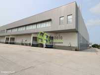 Armazém Logístico Industrial, Junto a linha Comboio.