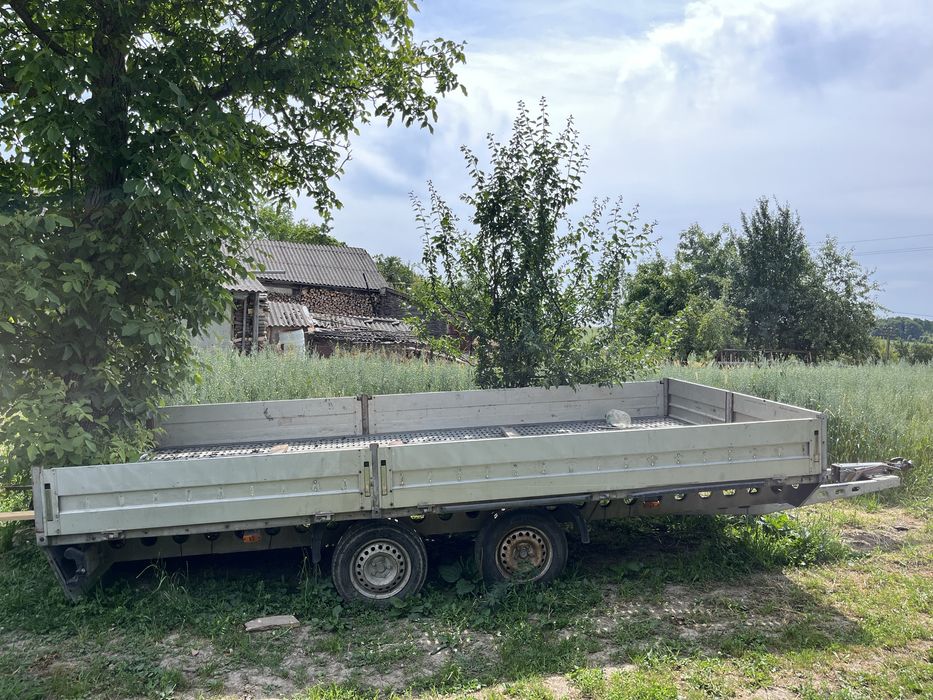 Прицеп двохосний