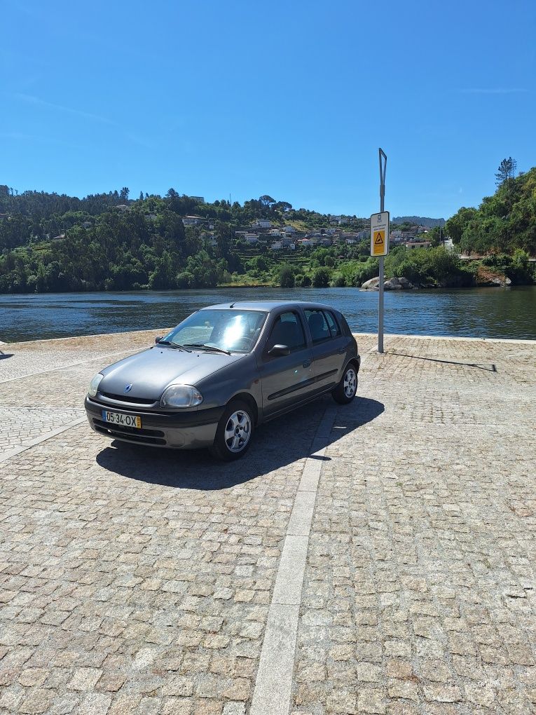 Renualt clio 1.2