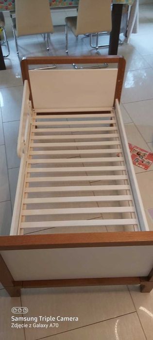 Łóżeczko tapczanik 140x70 z szufladą  z polskiej firmy Pinio