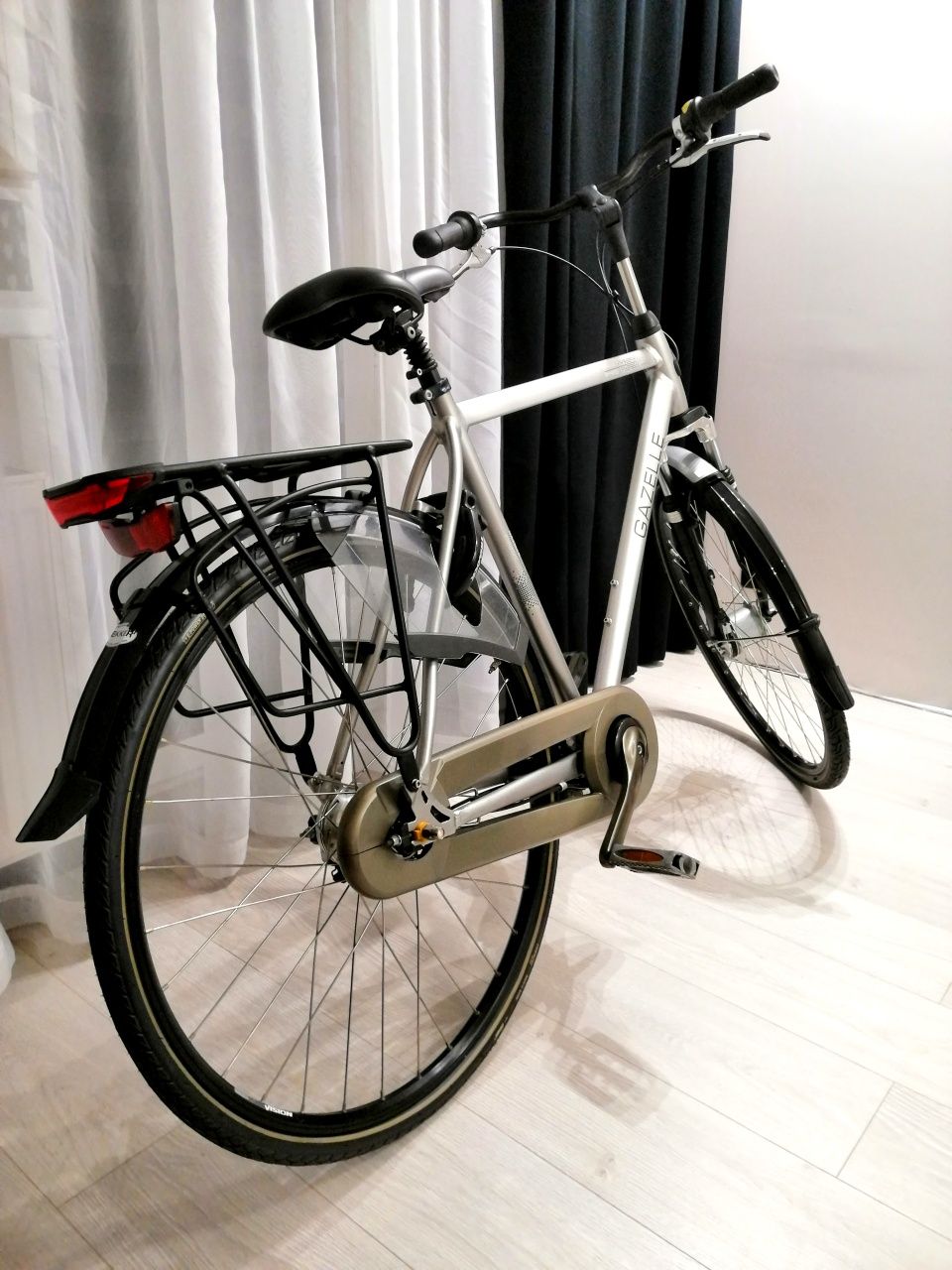 Gazelle Paris C7+