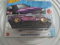 hotwheels - nissan skyline rs