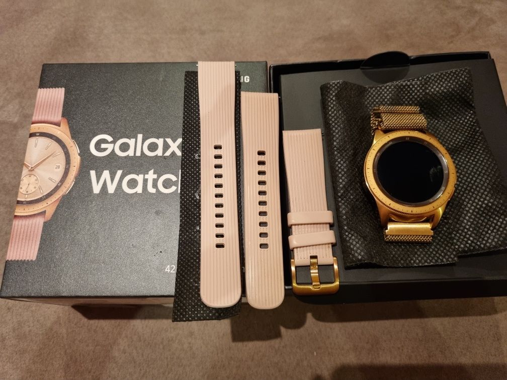 Смарт-годинник Samsung SM-R810 Galaxy Watch Over Stоск