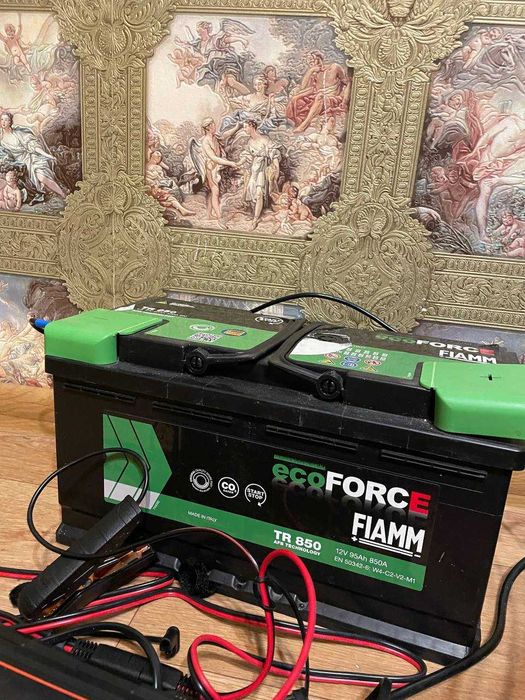 Зарядна установка / станція / акамулятор  / інвертор