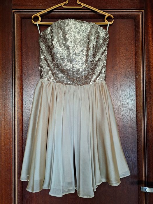 Sukienka wieczorowa White House rozmiar S